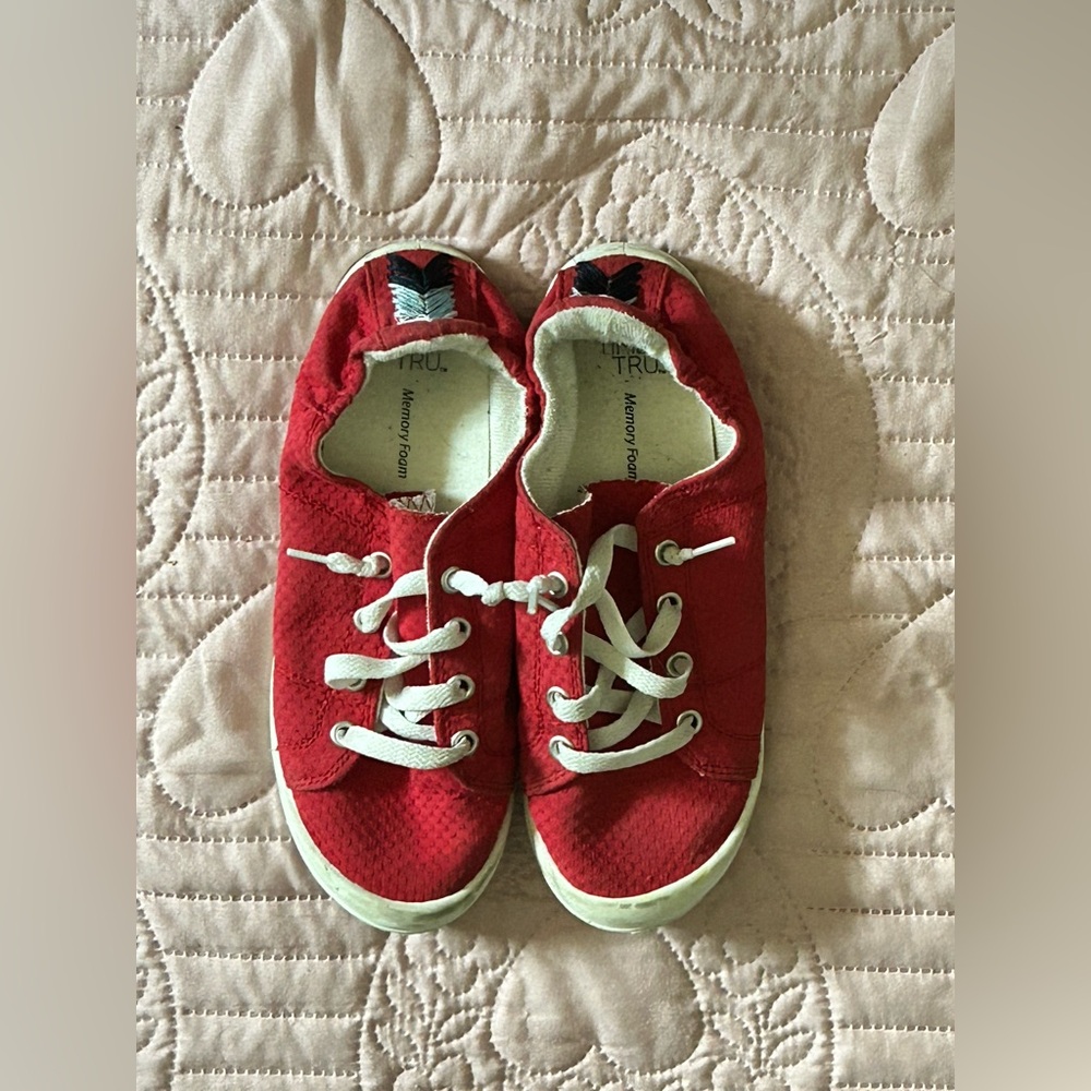 Red shoes